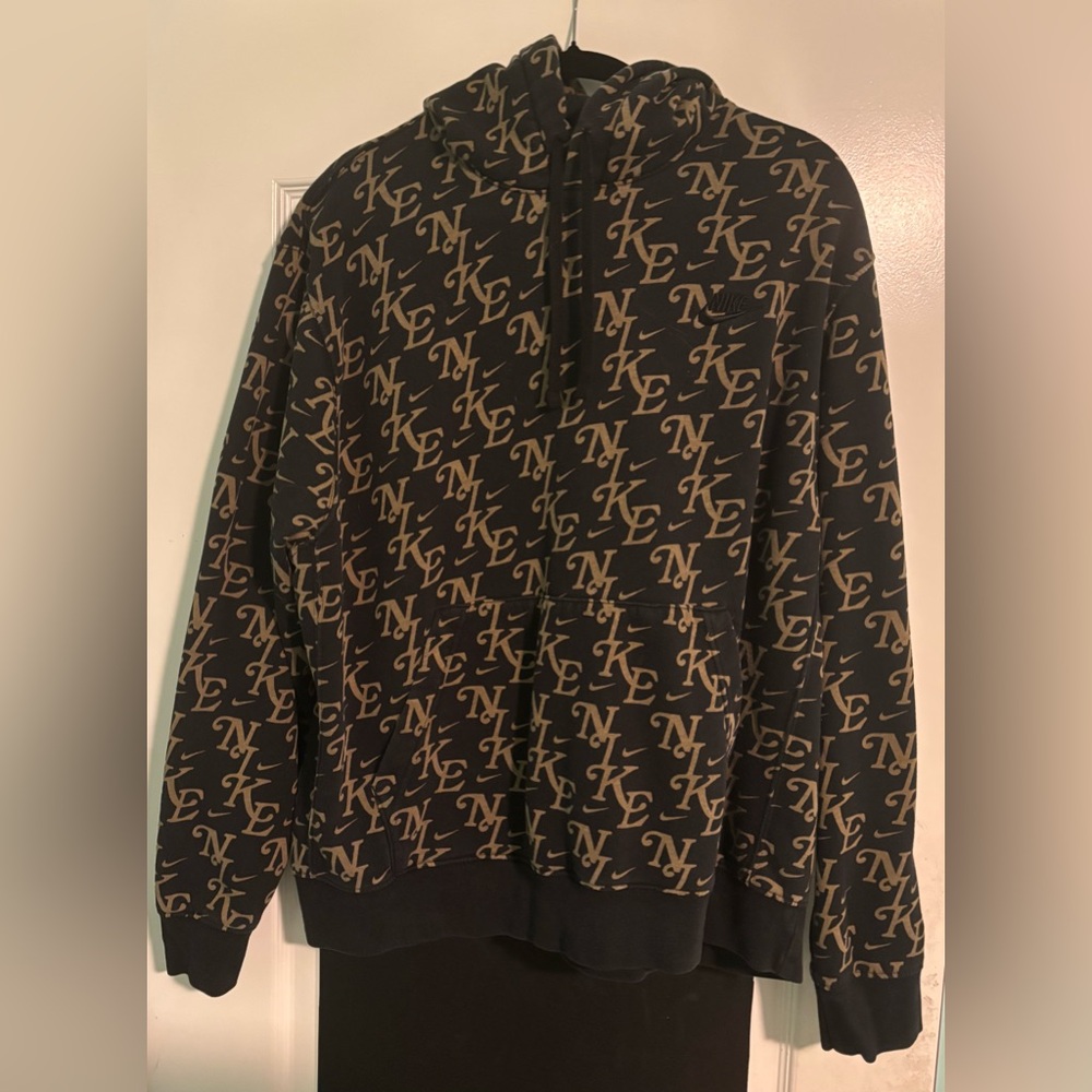 Nike Monogram Hoodie Men’s XL - Black